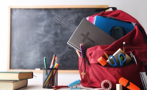 Tylko jedna godzina religii w szkole. TK wydał orzeczenie