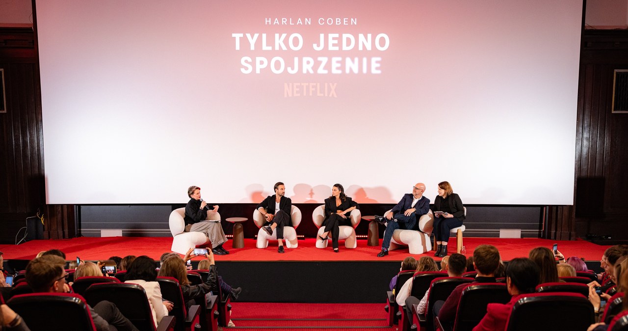 "Tylko jedno spojrzenie: Spotkanie z Harlanem Cobenem, Marią Dębską i Piotrem Stramowskim w Kinotece /Kuczkowski /Netflix