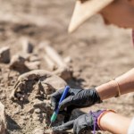 Tylko kobiety? Tajemnicza jaskinia może zmienić historię ewolucji
