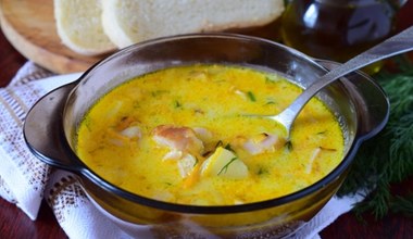 Tylko latem smakuje tak dobrze. Do tej zupy wracam co roku