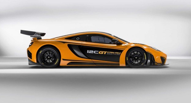 Tylne skrzydło 12C GT Can-Am ogranicza siłę docisku o 30 procent. /McLaren