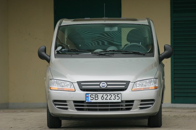 Używane Fiat Multipla, Honda FRV magazynauto.interia