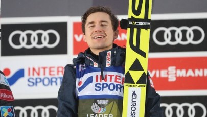 Tym razem Kamil Stoch zaśpiewał Mazurka Dąbrowskiego