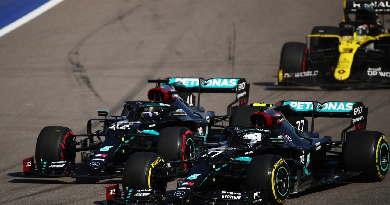 Tym razem pierwszy linię mety minął Valtteri Bottas /Getty Images