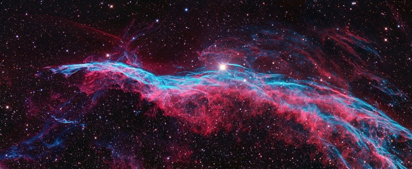 Typowa supernowa wybucha raz, odrzucając całą materię w przestrzeń - także jądro /NASA