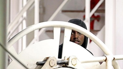 Tysiąc imigrantów przypłynęło do Włoch. "Hańba, że Frontex jest w Warszawie"