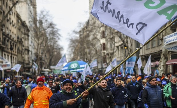 Tysiące demonstrantów zablokowało stolicę Argentyny. Żądają podwyżek