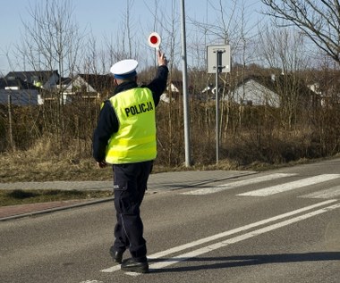 Tysiące mandatów bezpodstawnych? Chodzi o pieszych wchodzących na przejście