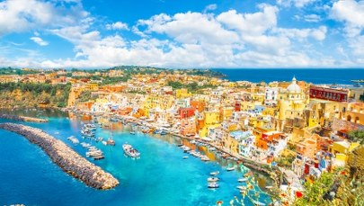 Tysiące mieszkańców na skrawku lądu. To najgęściej zaludniona wyspa Europy