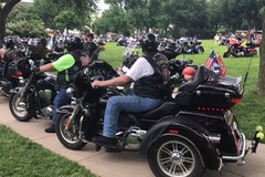 ​Tysiące motocykli na ulicach Waszyngtonu. Trwa Rolling Thunder