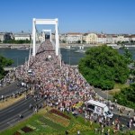 Tysiące osób na ulicach mimo groźby kar