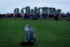 Tysiące osób świętowało przesilenie zimowe w Stonehenge