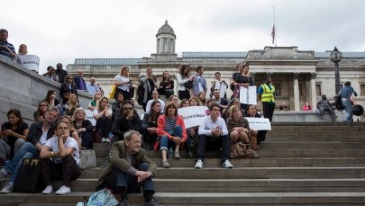 Tysiące osób uczciły pamięć zabitej posłanki Jo Cox