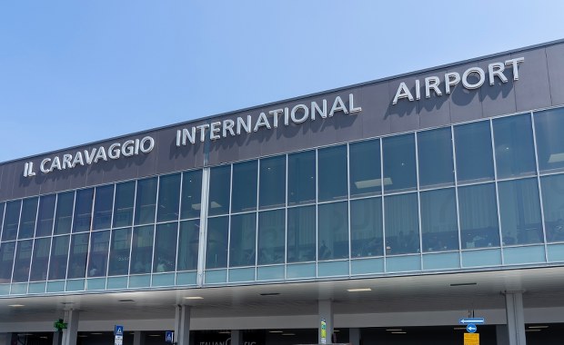 Tysiące pasażerów utknęły na lotnisku w Bergamo