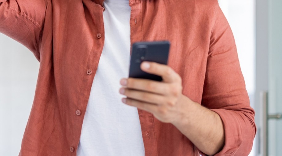 Tysiące Polaków dostaje takie maile /Shutterstock