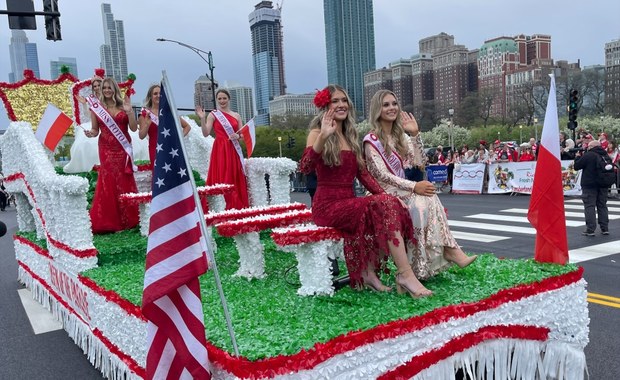 Tysiące Polaków przeszło ulicami Chicago. To był wyjątkowy dzień