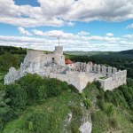 Małopolskie U stóp zamku Rabsztyn powstanie turystyczny hit. Miliony na nową atrakcję