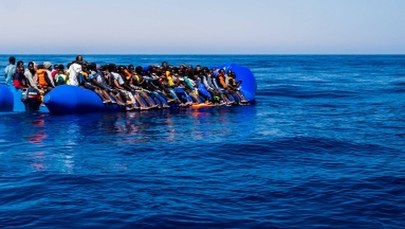 U wybrzeży Libii zatonęła łódź z migrantami. Co najmniej 25 ofiar