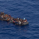 U wybrzeży Libii zatonęła łódź z migrantami. Ponad 100 osób uznano za zaginione