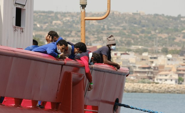 U wybrzeży Maroka zatonęła łódź z migrantami. Nie żyje 40 osób