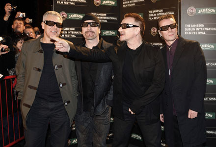U2 (The Edge drugi z lewej) /arch. AFP