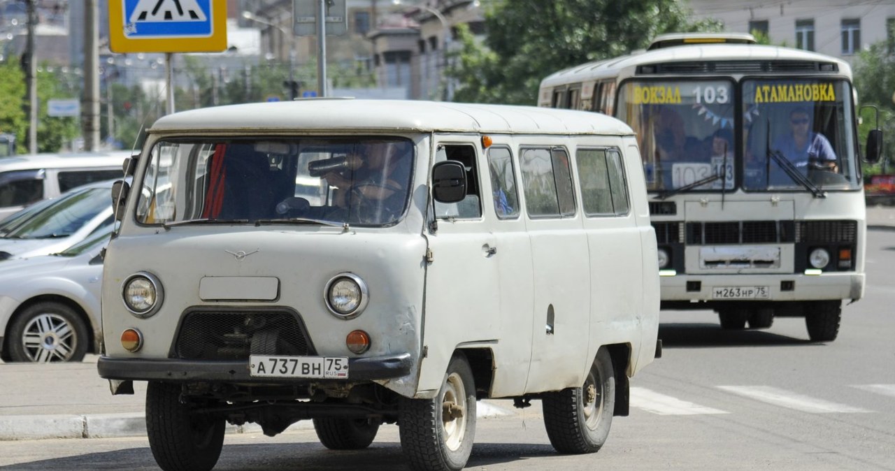 Uaz 2206 zwany potocznie "buchanką" (bochenek) /Getty Images