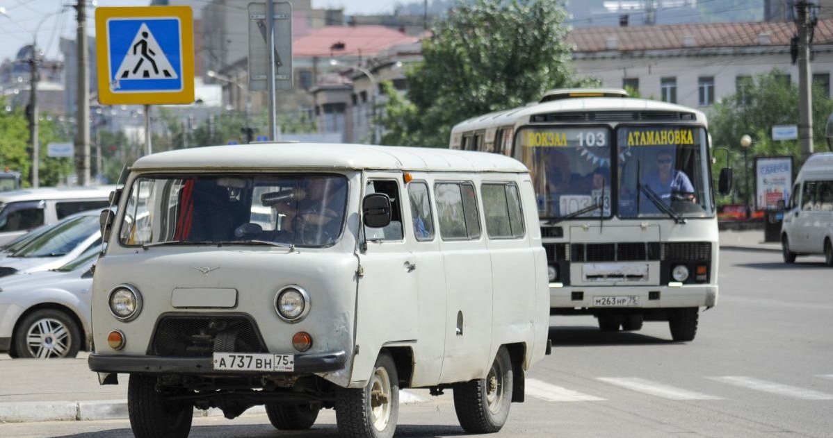 Uaza "buchankę" do dziś kupić można jako fabrycznie nowe auto. Podobnie jest z modelem 469B, który obecnie oferowany jest jako UAZ Hunter /Getty Images