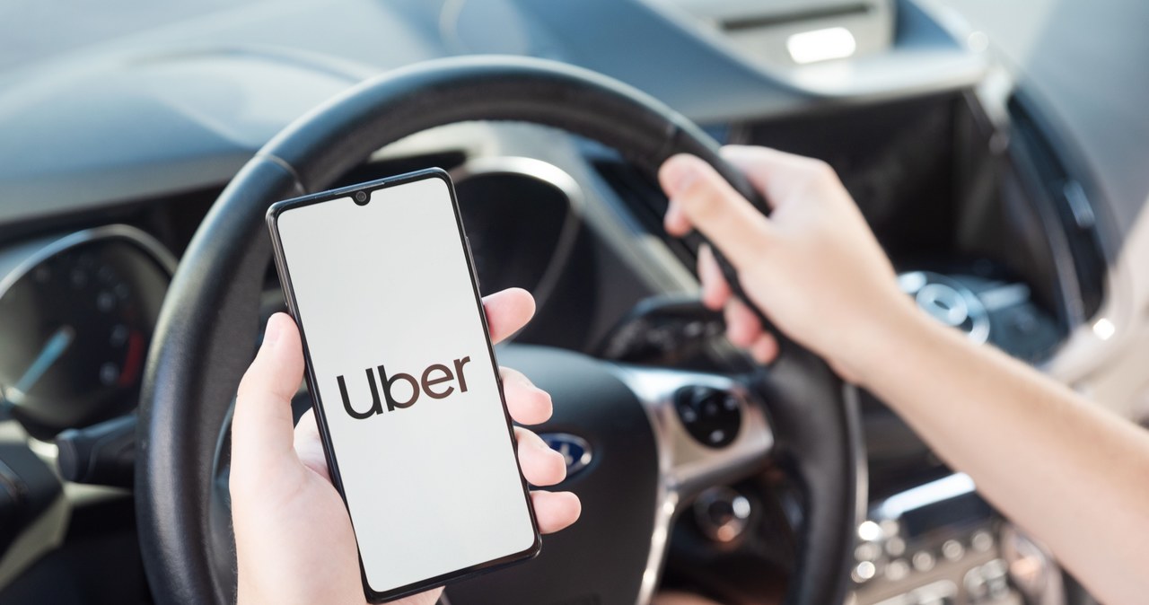 Uber testuje funkcję pozwalającą na rejestrowanie kamerą smartfona całego przejazdu taksówką /123RF/PICSEL