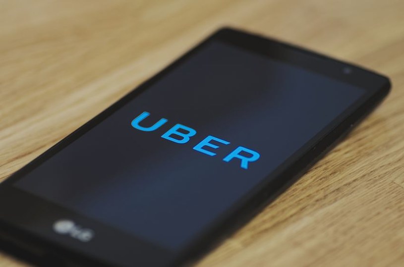 Uber zapowiedział inwestycje rzędu 250 mln dolarów na Bliskim Wschodzie i w Afryce Północnej /123RF/PICSEL