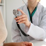 Ubezpieczenie zdrowotne - do czego uprawnia? 