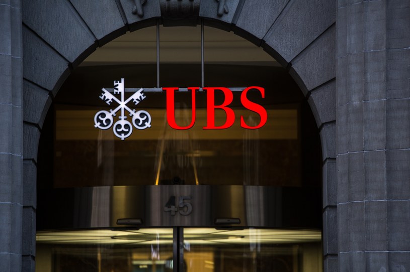 UBS planuje masowe zwolnienia /123RF/PICSEL