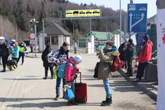 Uchodźcy na przejściu granicznym w Krościenku