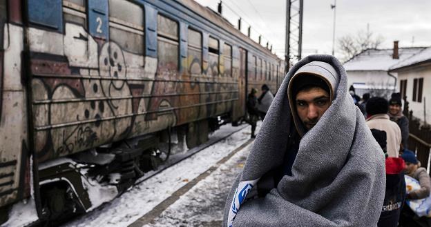 Uchodźcy w Niemczech muszą oddawać majątek /AFP