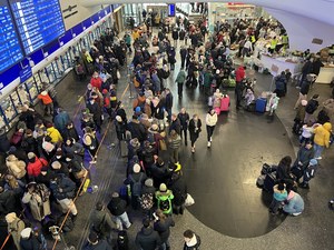 Uchodźcy w Warszawie. Chaos na Dworcu Centralnym