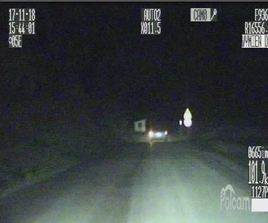 Uciekał przed policją. Po pijaku i bez prawa jazdy