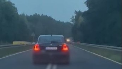 Uciekał przed policjantami. W aucie 3-latka [FILM]