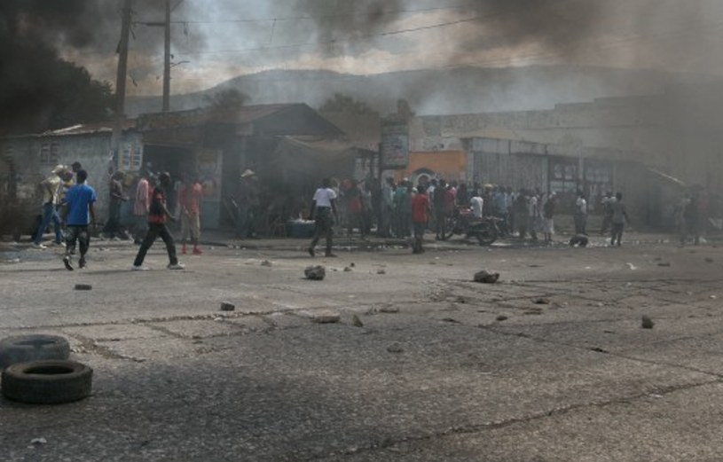 Uciekali przed "chaosem i bezprawiem". Zginęło 40 osób z Haiti