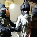 Uciekł ze szpitala, zabił ojca i brata. Wstrząsające wyznania Bartłomieja B.