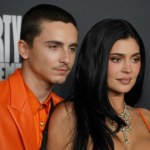 Ucięli plotki o rozstaniu. Zachwycili na premierze filmu