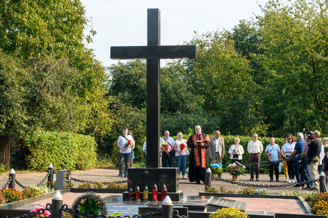 Uczczono pamięć ponad 100 tys. Polaków zamordowanych przez NKWD