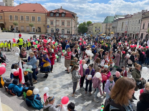 Uczestnicy lubelskiego korowodu /Krzysztof Kot /RMF FM