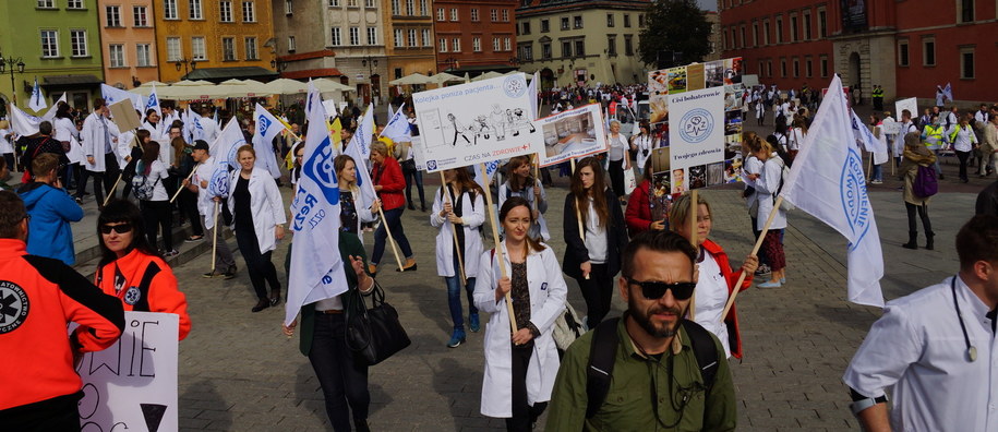 Uczestnicy manifestacji /Michał Dukaczewski /RMF FM