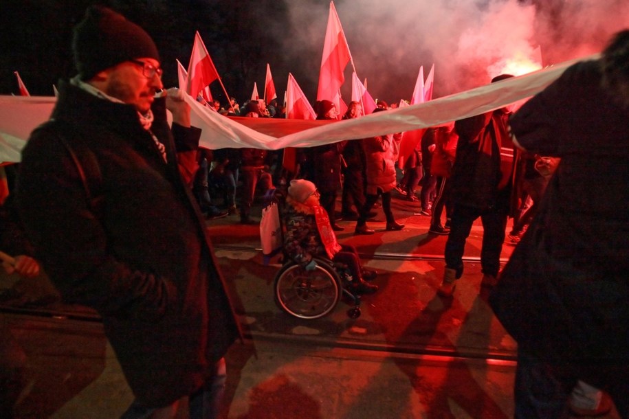 Uczestnicy marszu niepodległościowego w Warszawie, 11 listopada 2019 / Mateusz Marek / PAP