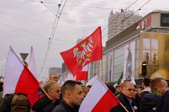 Uczestnicy Marszu Niepodległości zjechali do Warszawy z całego kraju