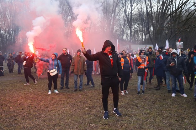 Uczestnicy "Marszu o wolność" /Rafał Guz /PAP