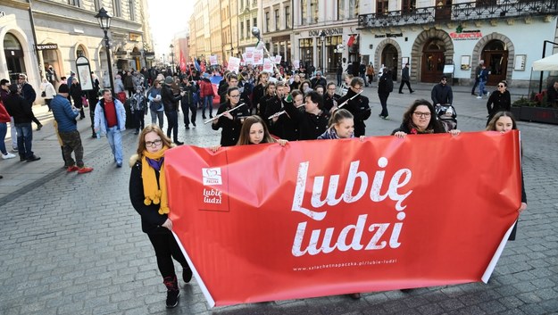 Uczestnicy Marszu Szlachetnej Paczki /	Jacek Bednarczyk   /PAP
