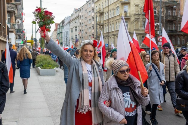 Uczestnicy Poznańskiego Marszu Niepodległości /Bartosz Jankowski /PAP