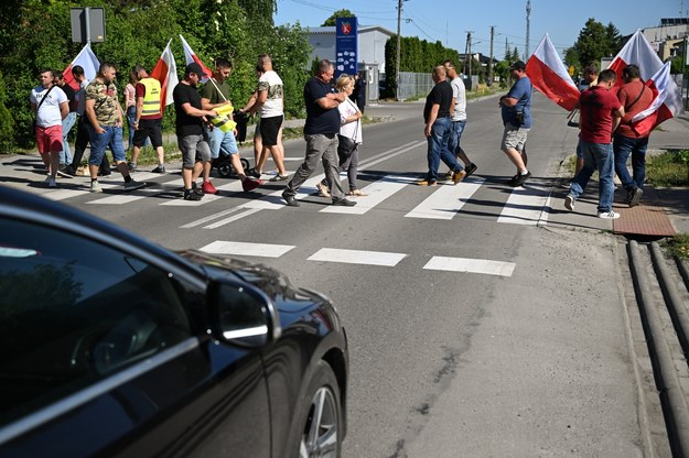 Uczestnicy protestu w Opolu Lubelskim /Wojtek Jargiło /PAP