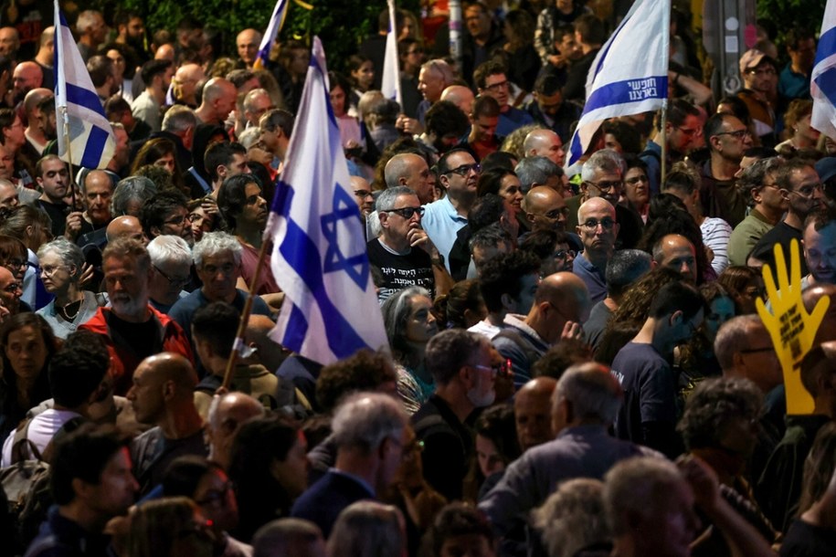 Uczestnicy protestu w Tel Awiwie /GIL COHEN-MAGEN/AFP /East News