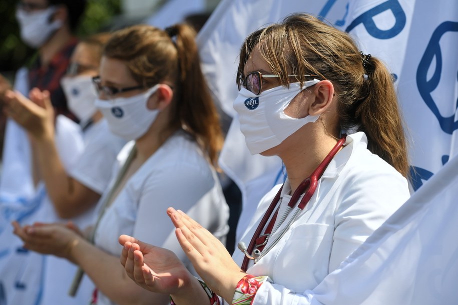 Uczestnicy protestu /Piotr Nowak /PAP